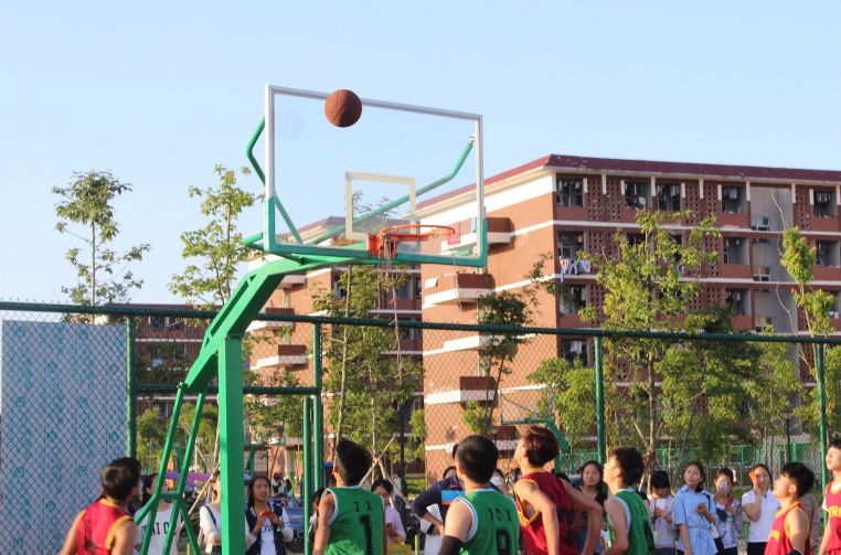 宜春幼儿师范高等专科学校篮球运动